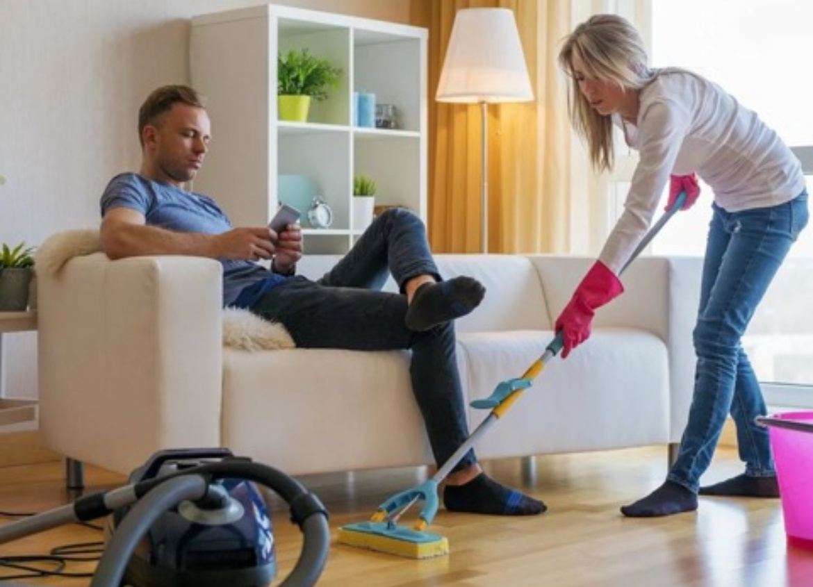 Домашние дела- не мужское занятие!