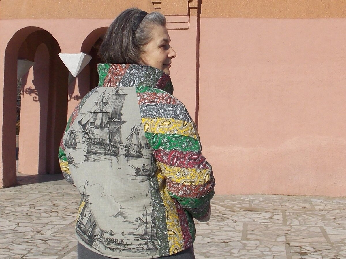 Светлана, автор канала и мастер всего лоскутного и фотопоэтического, здесь представленного