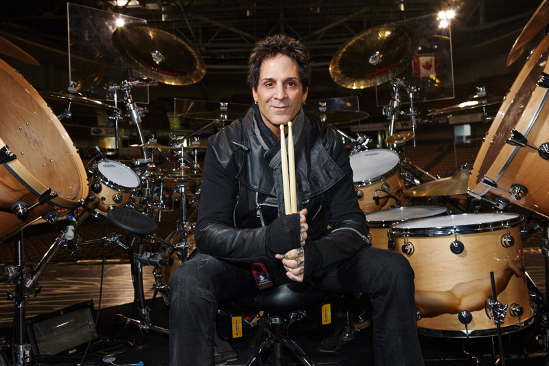 Дин Кастроново (Deen Castronovo), барабанщик групп Journey, Ozzy Osbourne, Steve Vai.