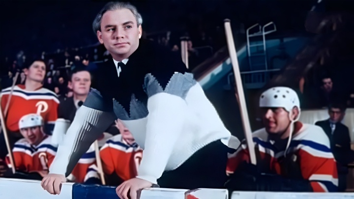 Изображение из открытого источника  сервиса яндекс.картинки (кадр из фильма "Хоккеисты")