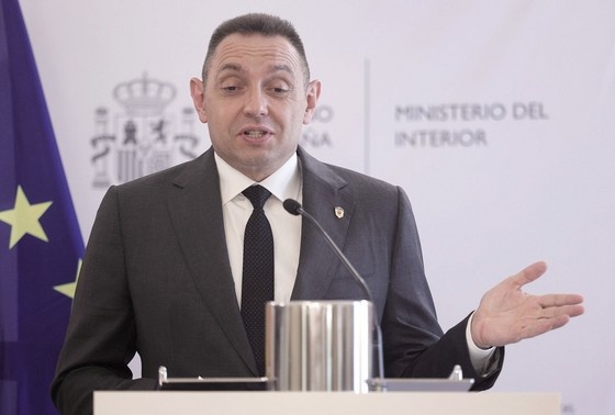     Александр Вулин