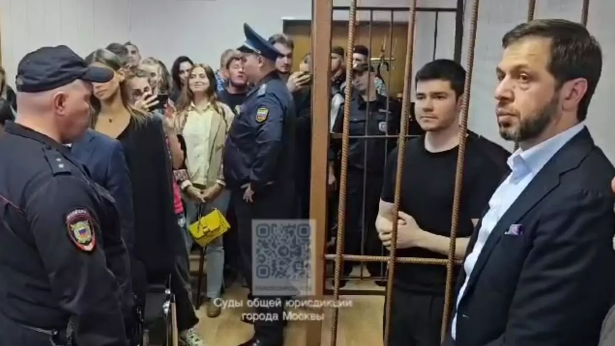 Судья продлил арест Аяза Шабутдинова: новые два месяца в СИЗО