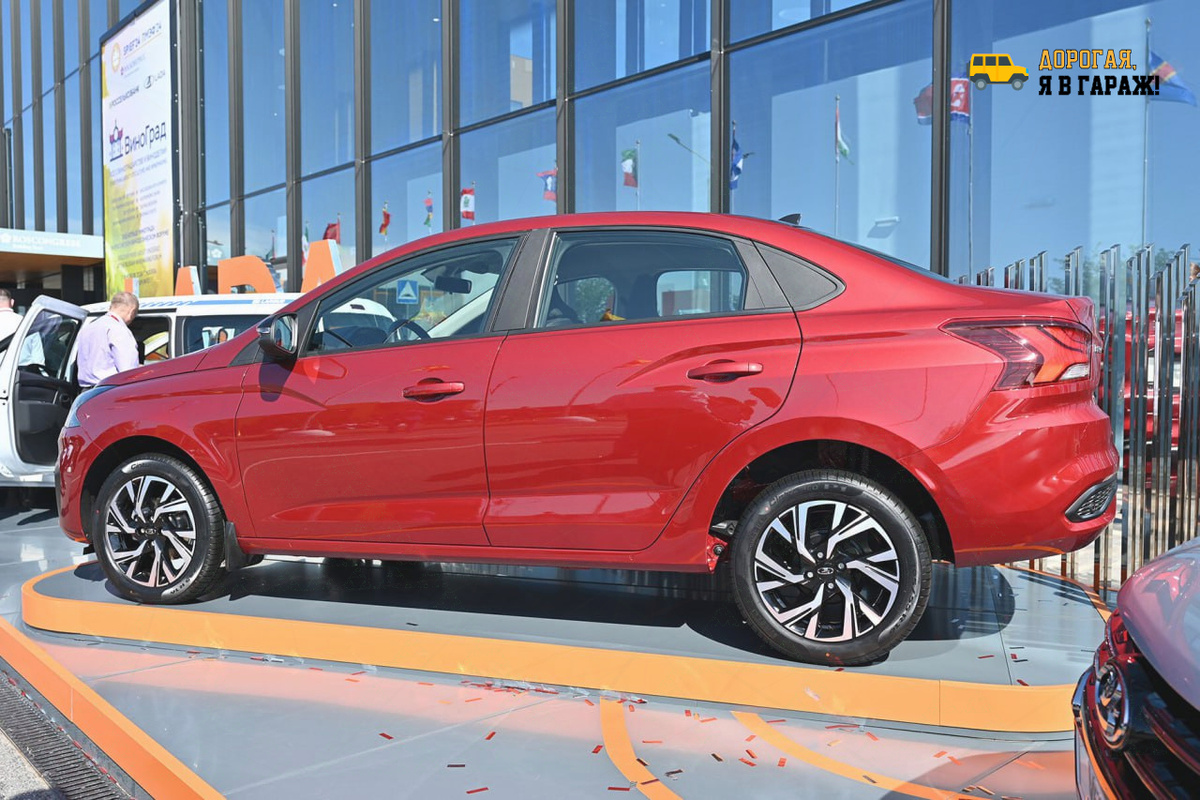 Искра в кузове "седан"