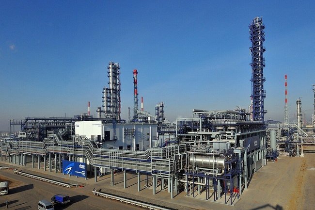    нефтеперерабатывающий завод \ НПЗ