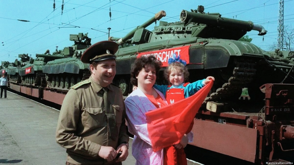 Из открытых источников в интернете. Вывод войск из Германии 1994 год.