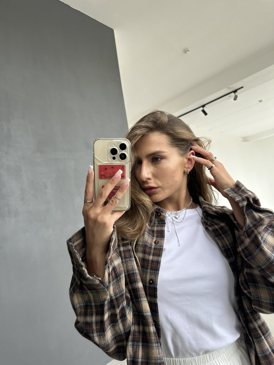 Чокер, кстати, тоже моего исполнения)