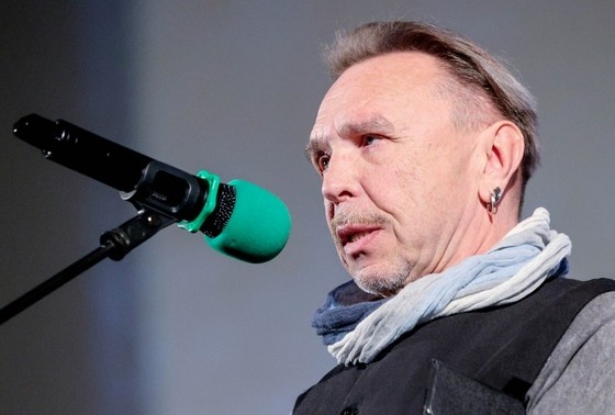    Гарик Сукачев