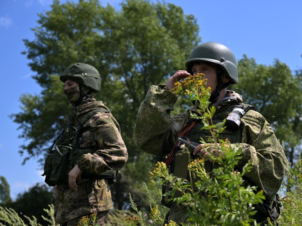    Военнослужащие ВС РФ в зоне проведения спецоперации© РИА Новости / Евгений Биятов