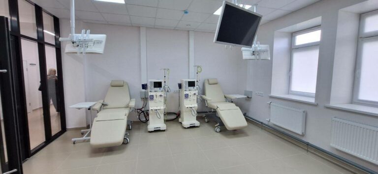    В Сорочинске открылось отделение гемодиализа Белов Михаил Александрович