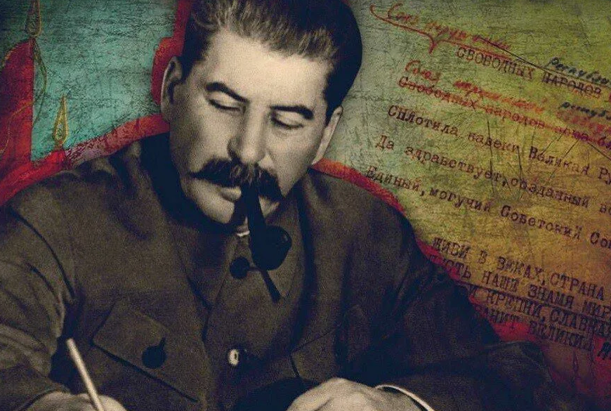 Сталин за работой