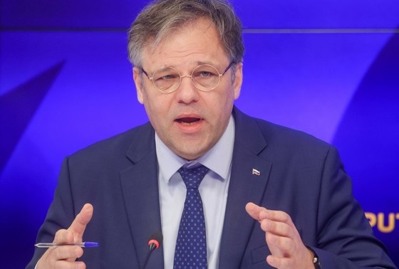    Родион Мирошник