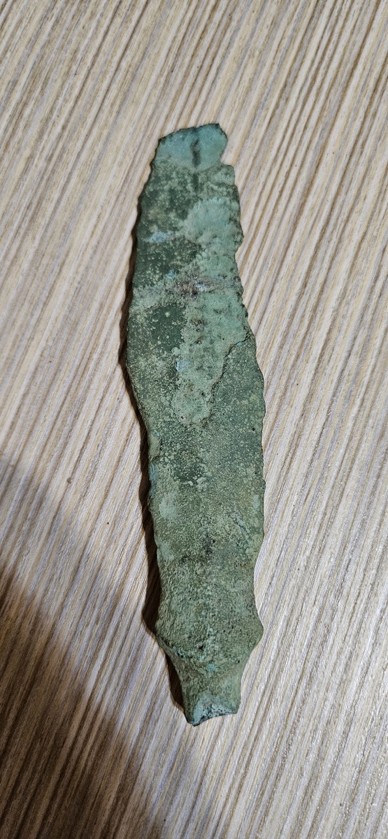 Вот все это время я ломаю голову , что же это такое