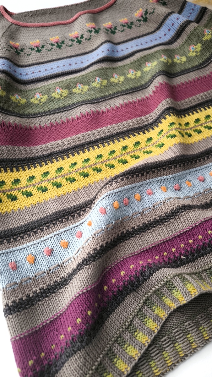 Резинка 2х2 градиентом - смена цвета каждые 2-3 ряда