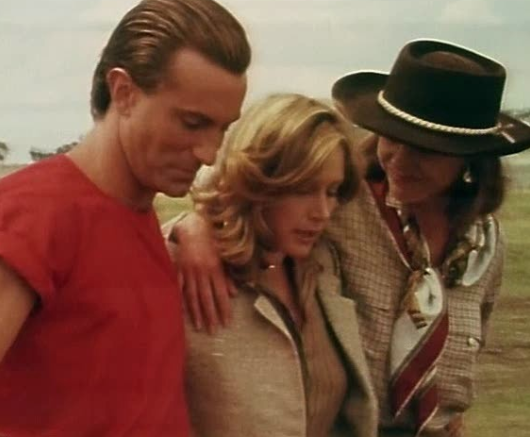 фото персонажей сериала (Грег Марсден, Джилли и Стефани) взято из открытых источников