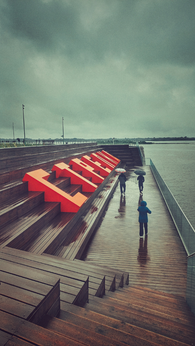 Стрелка...место слияния рек Оки и Волги