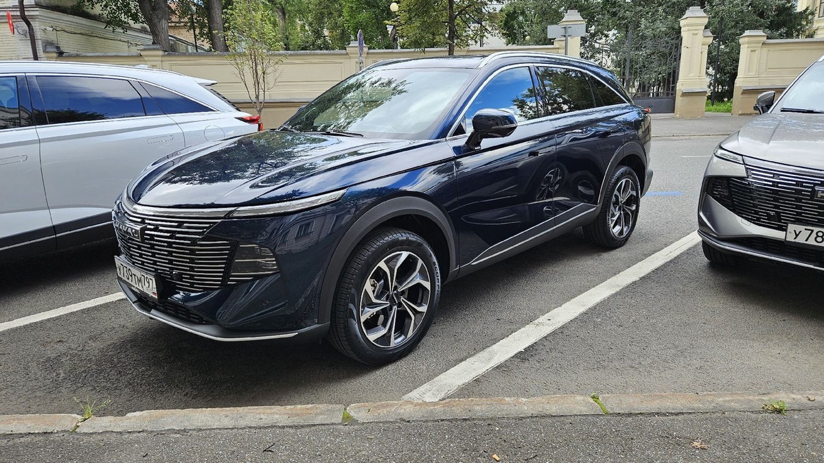    Новый Haval F7