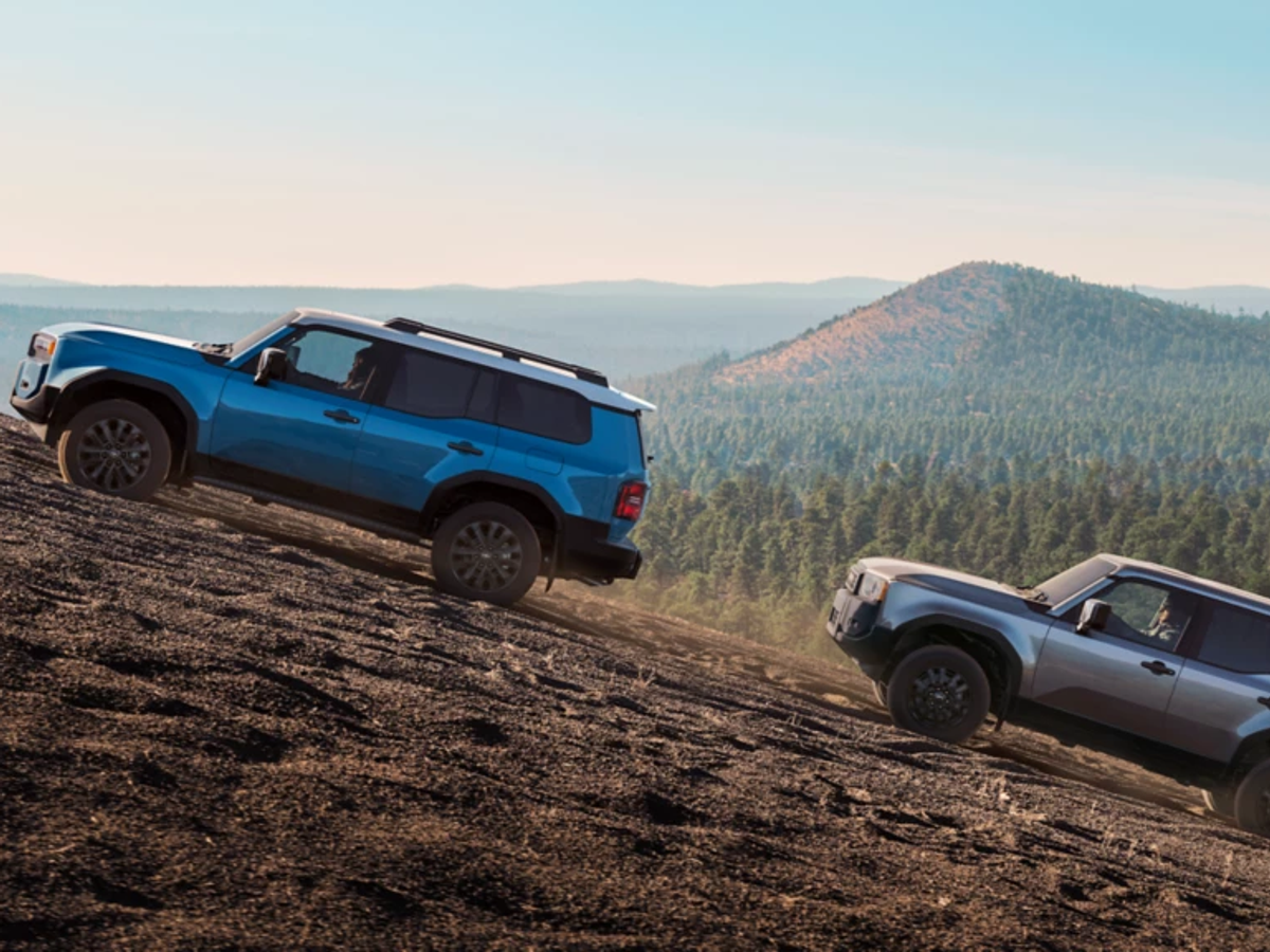    Автомобиль Toyota Land Cruiser Prado© Фото : Toyota