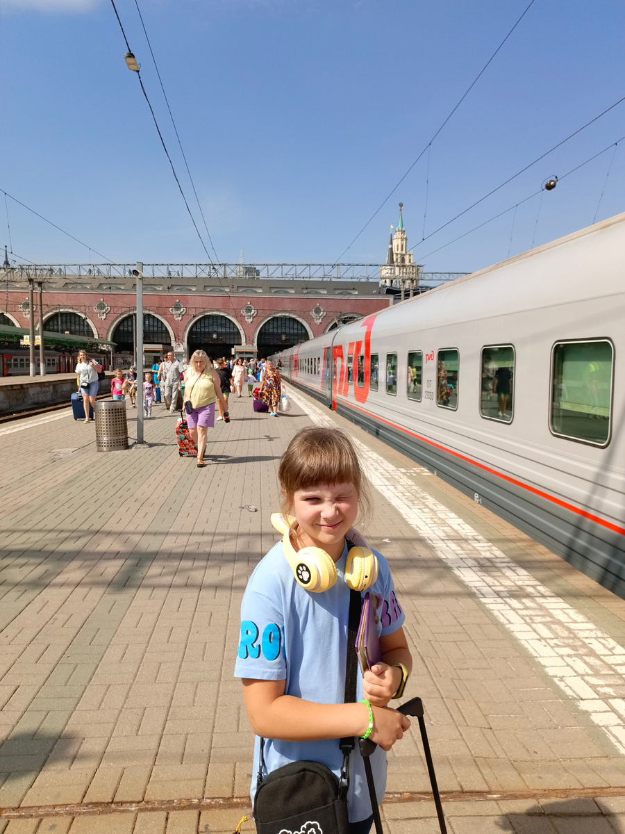 Маша на Казанском вокзале. Фото автора.