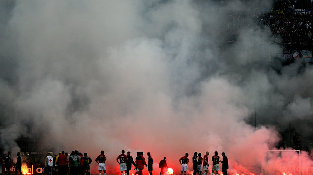 12 апреля 2005 года. Милан. Стадин «Сан-Сиро». «Интер» — «Милан» — 0:3. Фото AFP