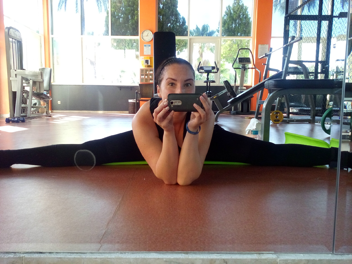 Фото автора. Когда-то умела так. Сейчас стараюсь вернуть былые умения.