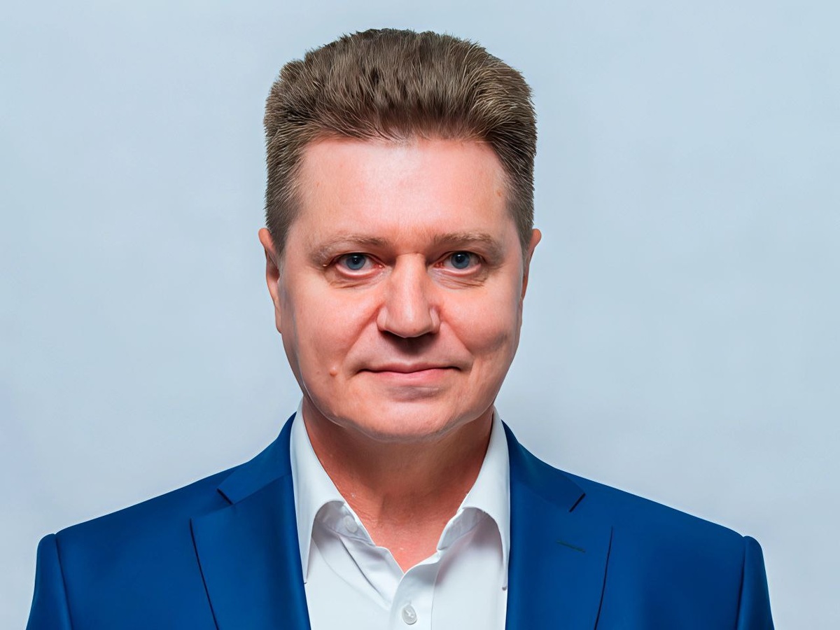    Новым генеральным менеджером воронежского «Бурана» стал участник суперсерии СССР-НХЛ телеграм-канал хоккейного клуба «Бурана»