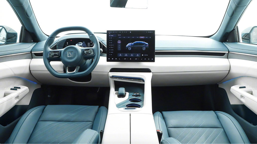    Представлены электромобили Zeekr 001 и 007 2025-го модельного года [ФОТО]