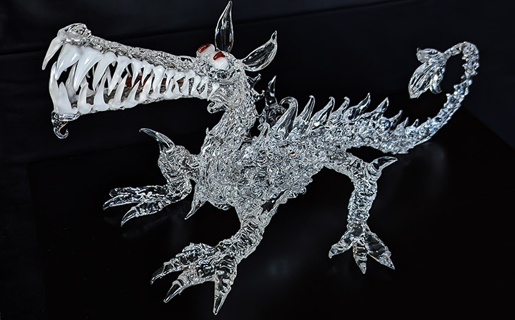 Дракон Вася, 1984 г. Кварцевое стекло. Автор: Народный Художник России Алексей Зеля