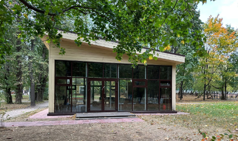 Летний павильон Парка Красная Пресня, г. Москва, Ул Мантулинская, вл.5, округ Центральный, район Пресненский