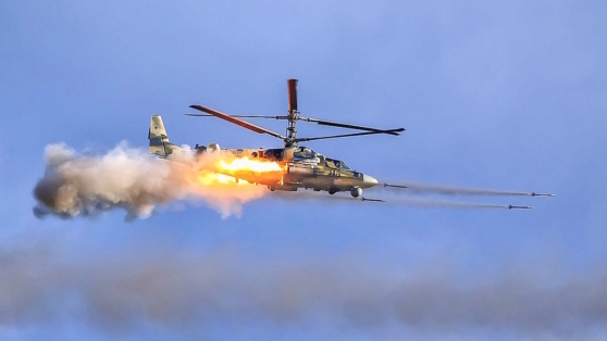    Экипаж вертолета Ка-52 ударил по живой силе и технике ВСУ в приграничной зоне Курской области Богдан Герцен