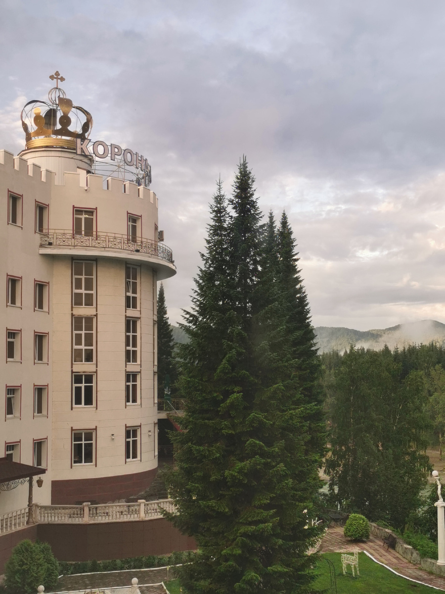 Отель "Корона Алтая