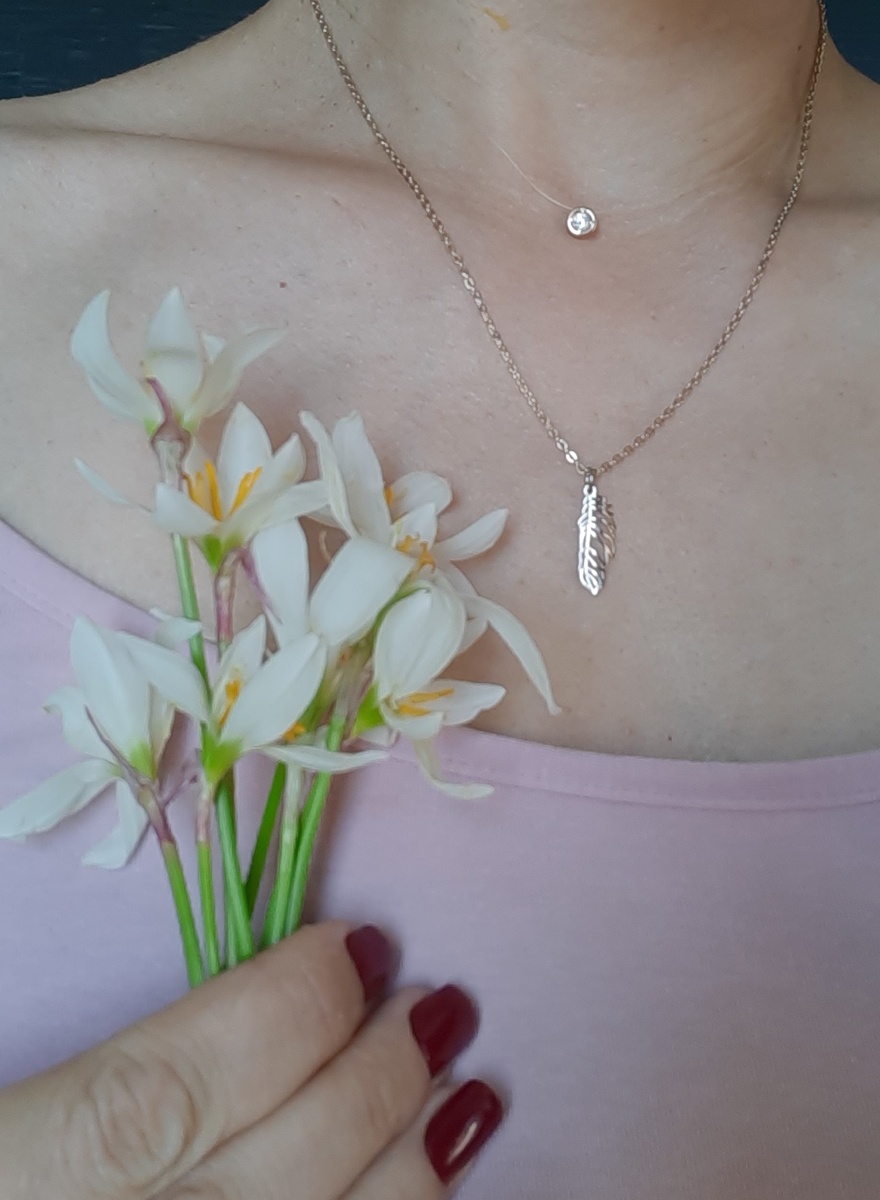 Женщина с цветами. Грузия