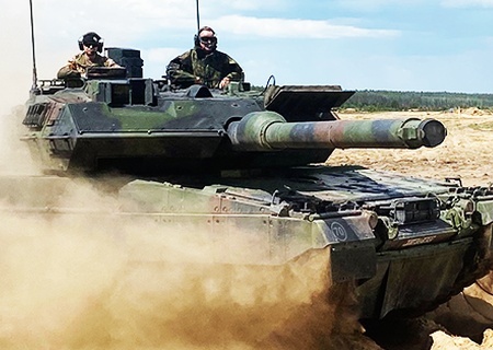    Германия снабдит Украину 30 «Леопардами», 400 бронеавтомобилями и другим вооружением