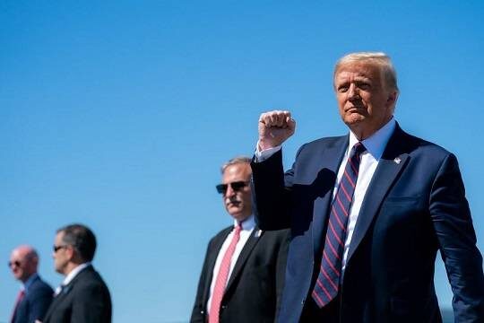    СМИ узнали о планах Трампа выступать перед сторонниками за пуленепробиваемым стеклом