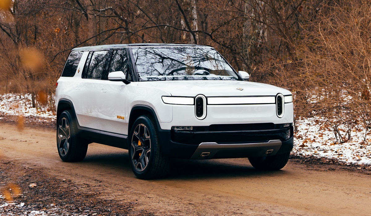 Rivian R1S