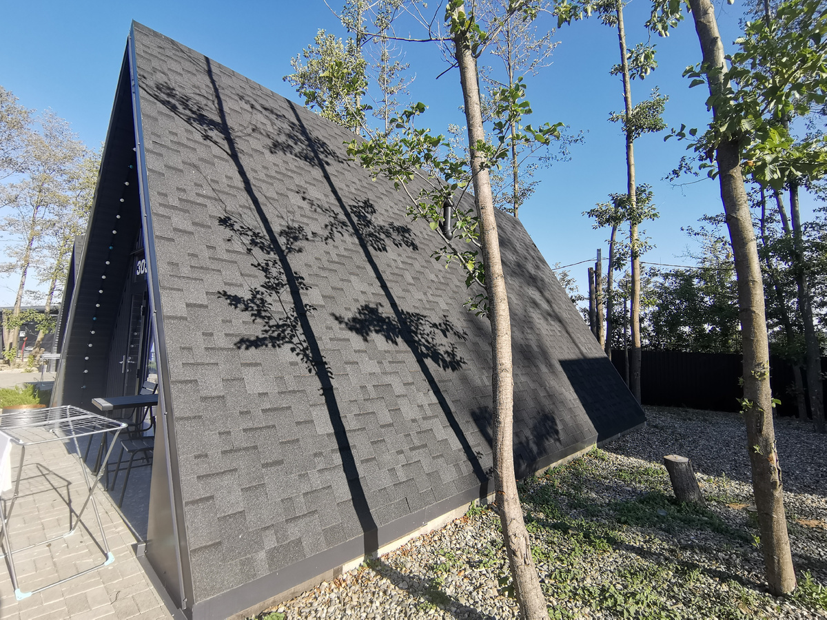 За домом было удобно заниматься утренними практиками. Фото автора.