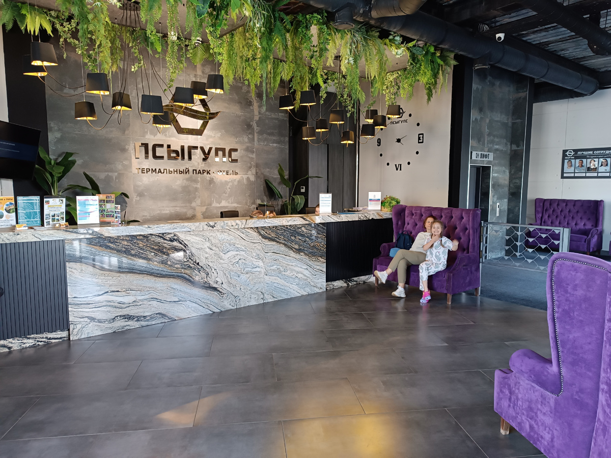 Заезжаем в отель. Фото автора.