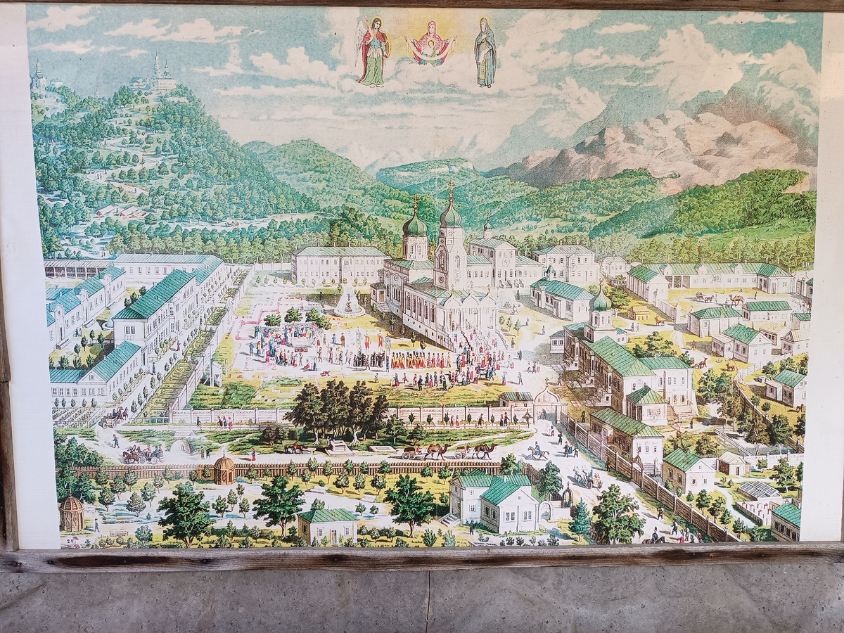 Ретро-схема монастыря. Фото автора.