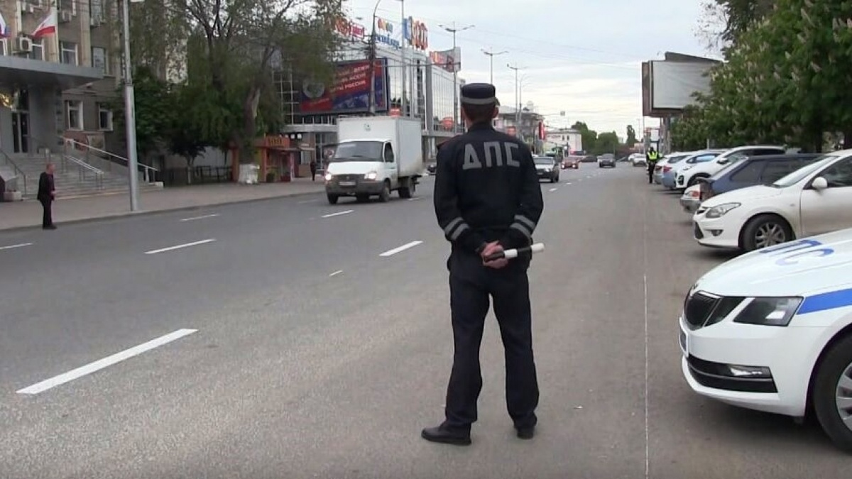    Саратовские автоинспекторы примут граждан приграничных регионов вне очередиНовости Саратова и области – Сетевое издание «Репортер64»