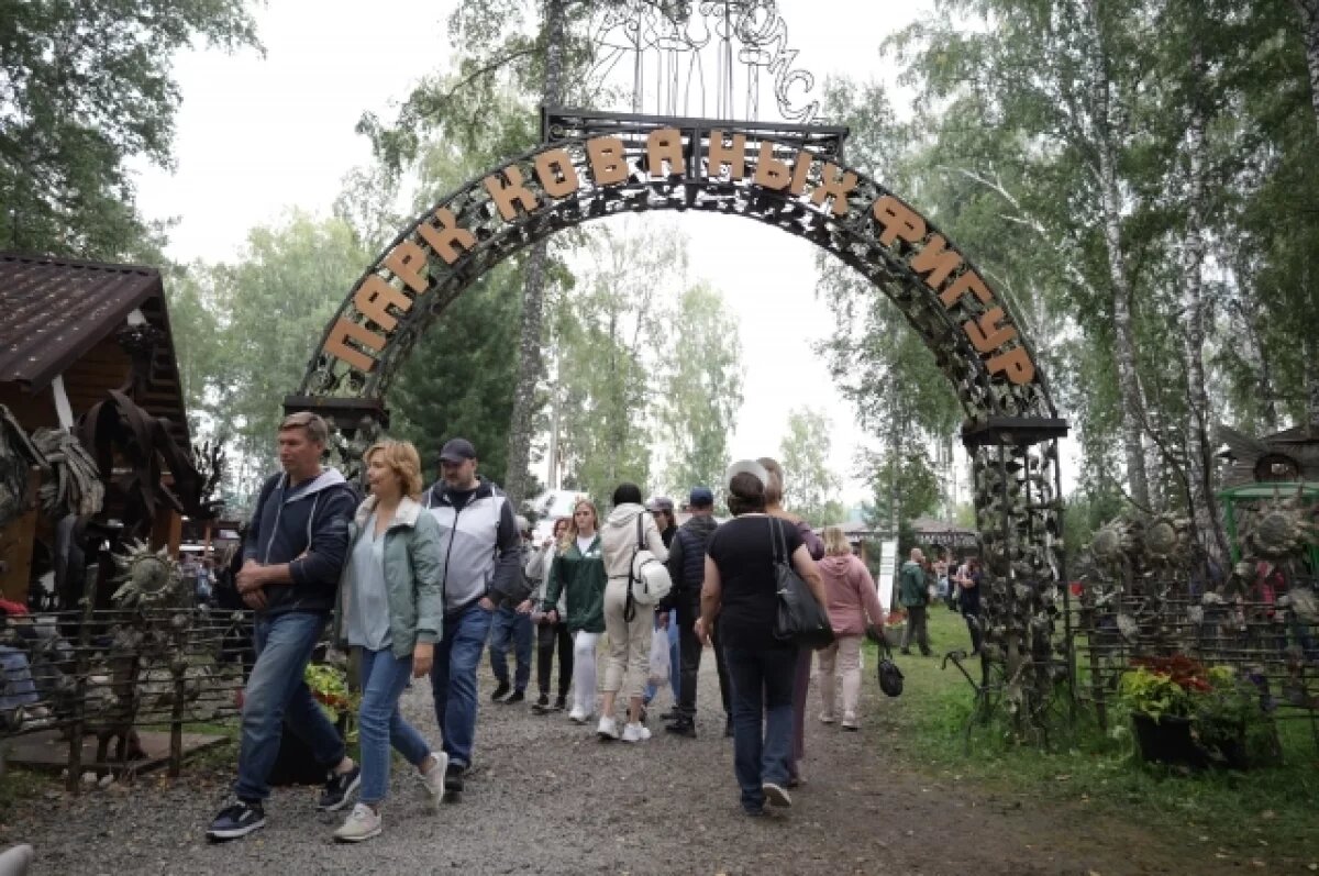    Томичи смогут доехать до «Праздника топора» на спецавтобусах за 70 рублей