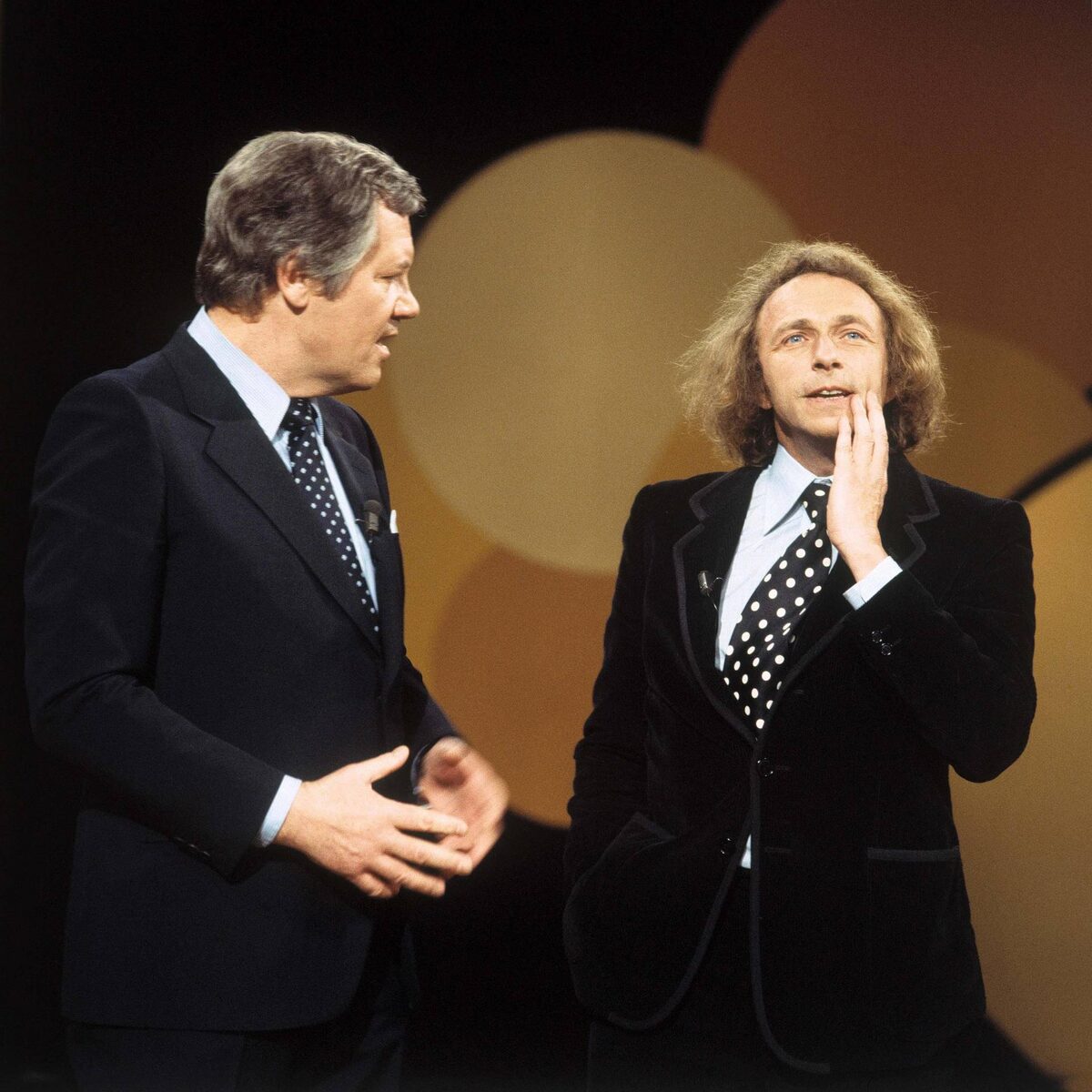    Артистический талант проявился у Ришара в пансионе, куда его отправил дед. Там мальчик, чтобы найти общий язык с одноклассниками, развлекал их шутками / Legion-Media