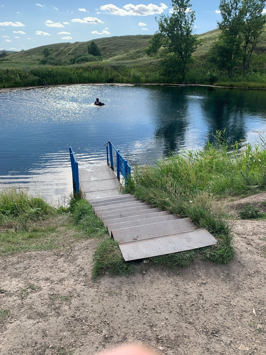 Голубое озеро. Фото: Яндекс карты. Автор: Тавалас Веазрум