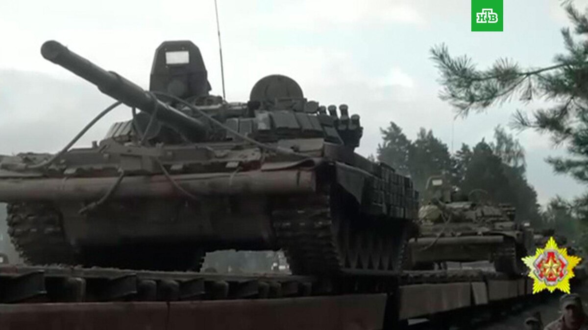    Белоруссия перебросила танки к украинской границе