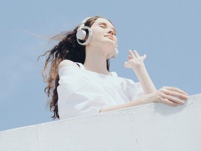    Беспроводные наушники NTT nwm ONE с открытой конструкцией оценили в $299