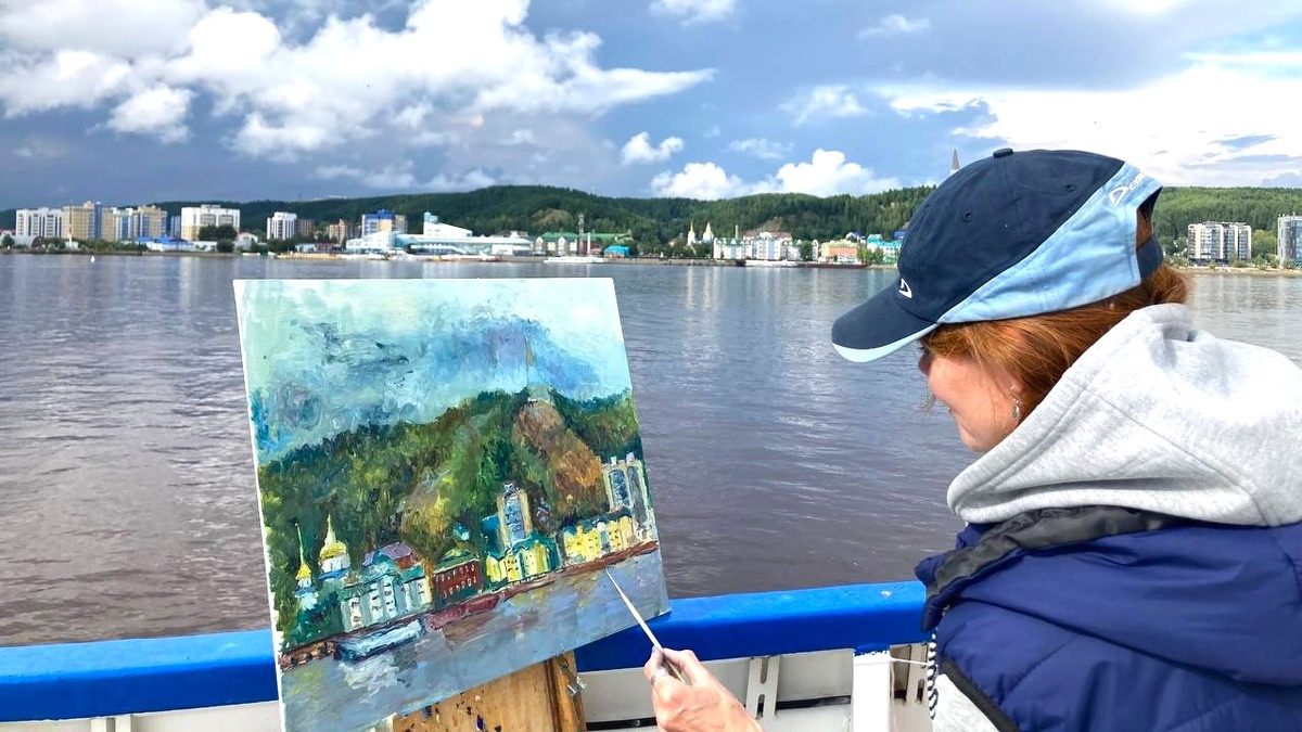    Ханты-Мансийск нарисовали с воды в стиле импрессионизма