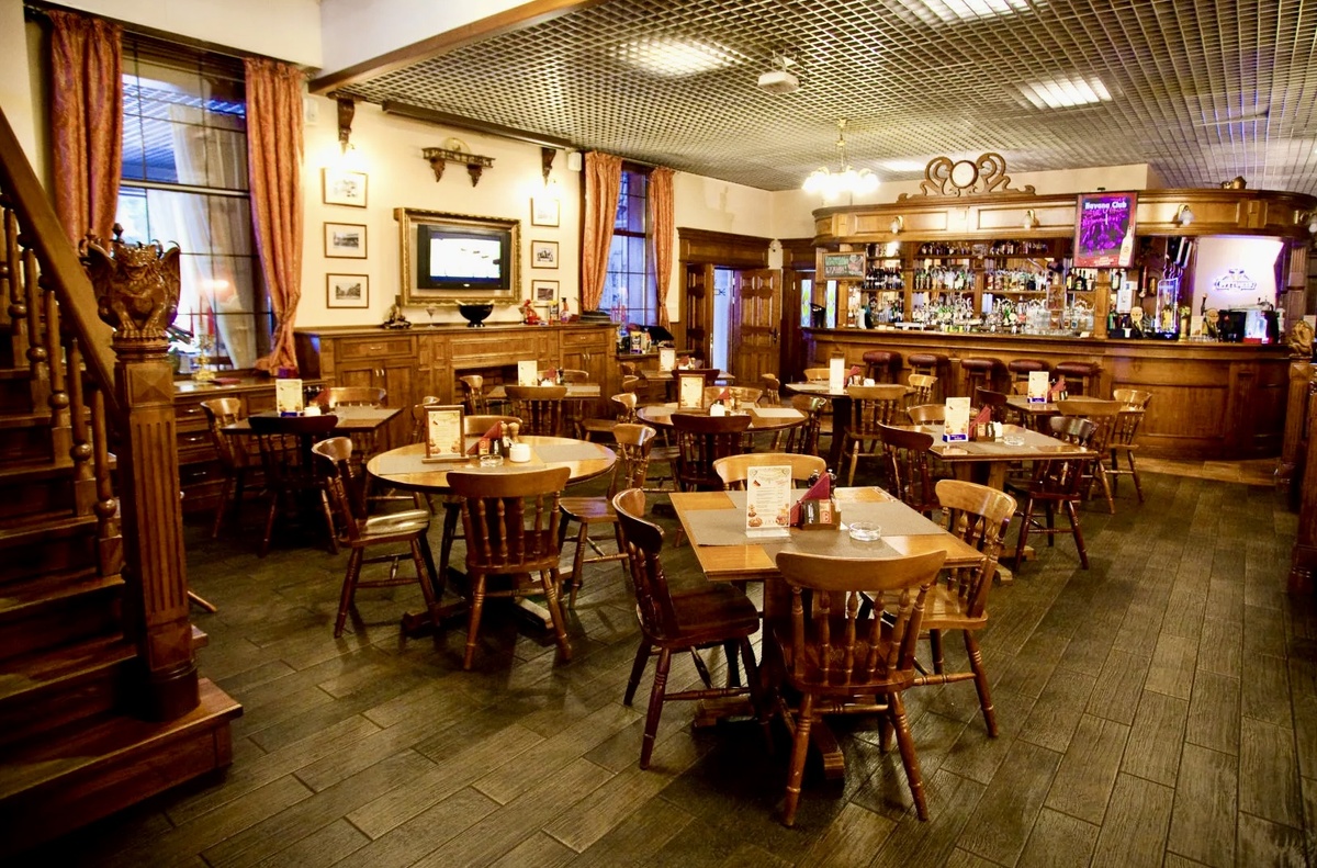 Британика калининград на горького. Ресторан британика в калининграде. Пивной ресторан калининград. Британика калининград на горького. Британика калининград на горького.