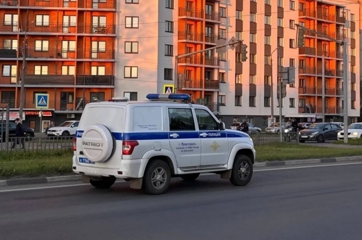    На место выехали сотрудники полиции.