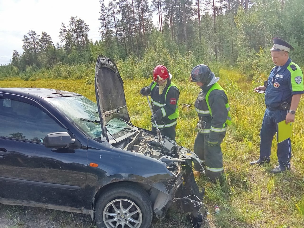    Автомобиль лег на крышу на трассе в Карелии, есть пострадавшийОПС по Олонецкому району