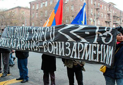 Небольшой экскурс в историю. Персия - эллинизированное название исторической области Парсуаш (отсюда также древнегреческое название «Персида») в южном Иране, ныне Фарс на берегу Персидского залива.-5