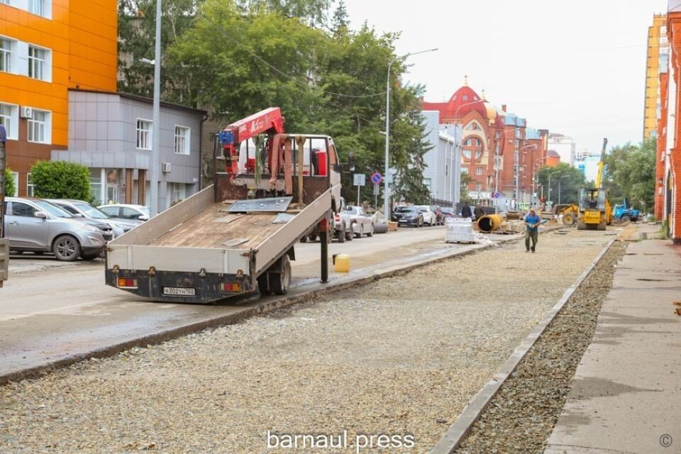    Реконструкция теплосети на Партизанской. Источник: barnaul.org