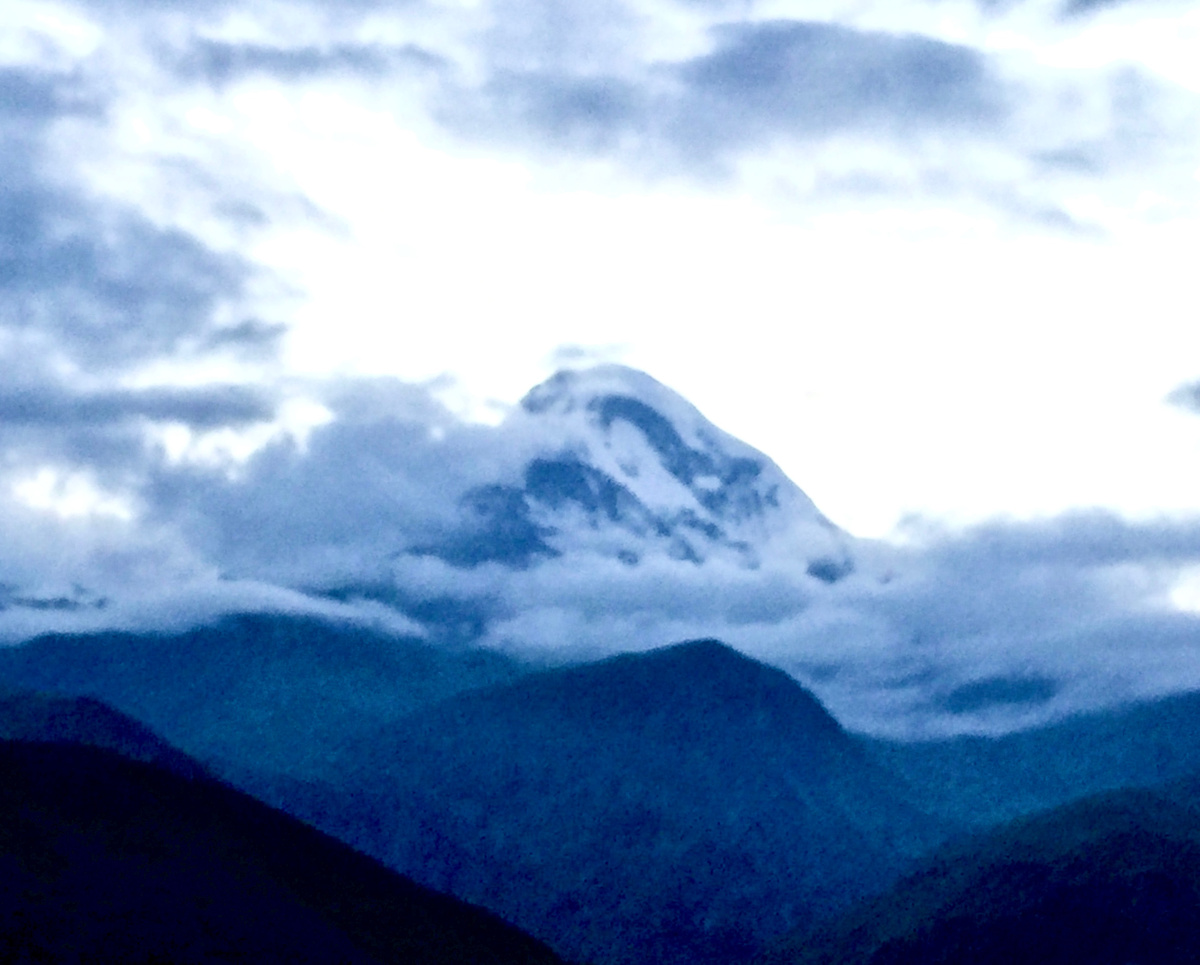 Гора Казбек.